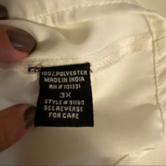 CHARLOTTE RUSSE Button Down Blouse Plus Size 3x - Picture 5 of 7